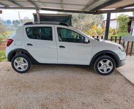 DACIA Sandero STEPWAY2016 EURO6 TURBO GPL 90 CAVAL
