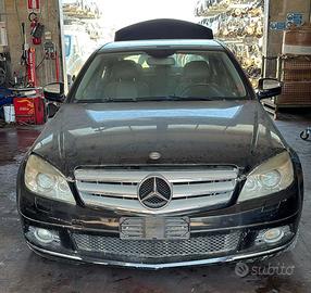 RICAMBI Mercedes C220 W204 2.2 170Cv 646811 2007