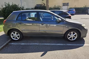 Toyota Corolla 1.4 16V 5 porte 2005