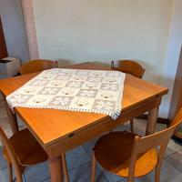 Tavolo d’arredo