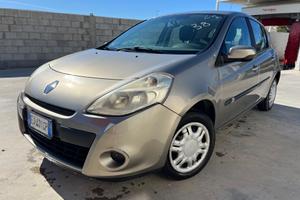 Renault Clio 1.2 16V 5 porte Dynamique