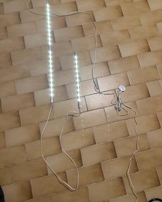 Luci Led armadio con sensore anta