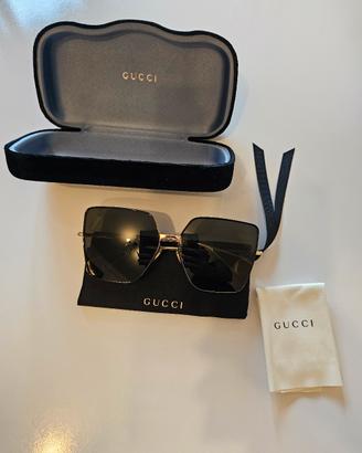 Occhiali da sole Gucci GG0436S Oversize Oro e Grig