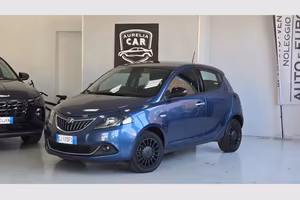 LANCIA Ypsilon 1.2 69 CV 5p. GPL Silver