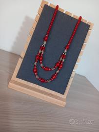 collana con sacchetto