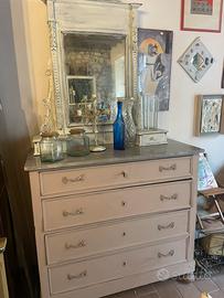 Cassettiera shabby stile liberty