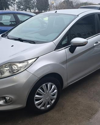 Ford Fiesta 1.4 TDI per nuovi patentati