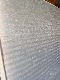 Materasso matrimoniale Waterfoam