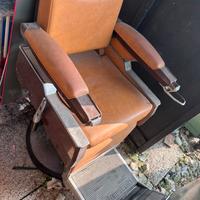 Sedia da barbiere vintage