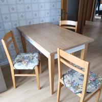 Tavolo Legno con sedie