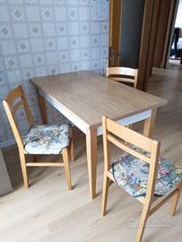 Tavolo Legno con sedie