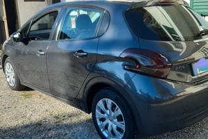 peugeot 208 diesel