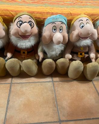 Sette nani giganti disney