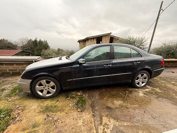 Mercedes classe e 270
