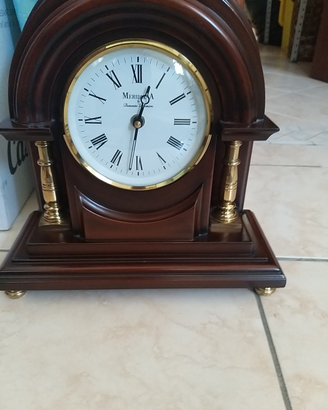 Orologio da como