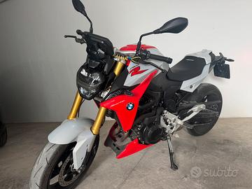 BMW F900R