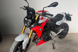 BMW F900R