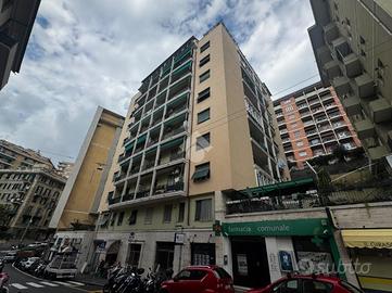 5 LOCALI A GENOVA