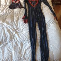 Spiderman 160cm con maschera mai indossato