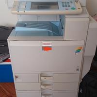 stampante fotocopiatrice scanner a colori 