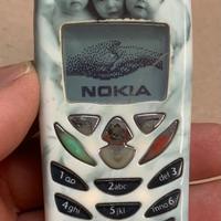 Cellulare Nokia 8310 made in Finland