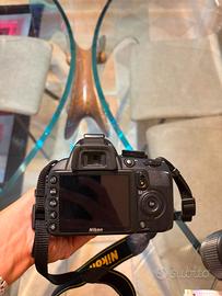 Nikon D3100 Double VR Zoom Kit