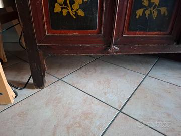 ARMADIO/CREDENZA ORIENTALE