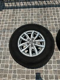 Cerchi in lega da 16 per camper