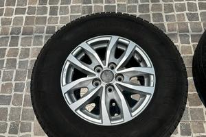 Cerchi in lega da 16 per camper