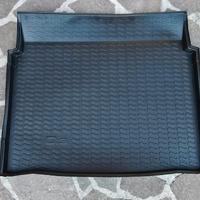 Tappetini in gomma e vasca baule audi q3 