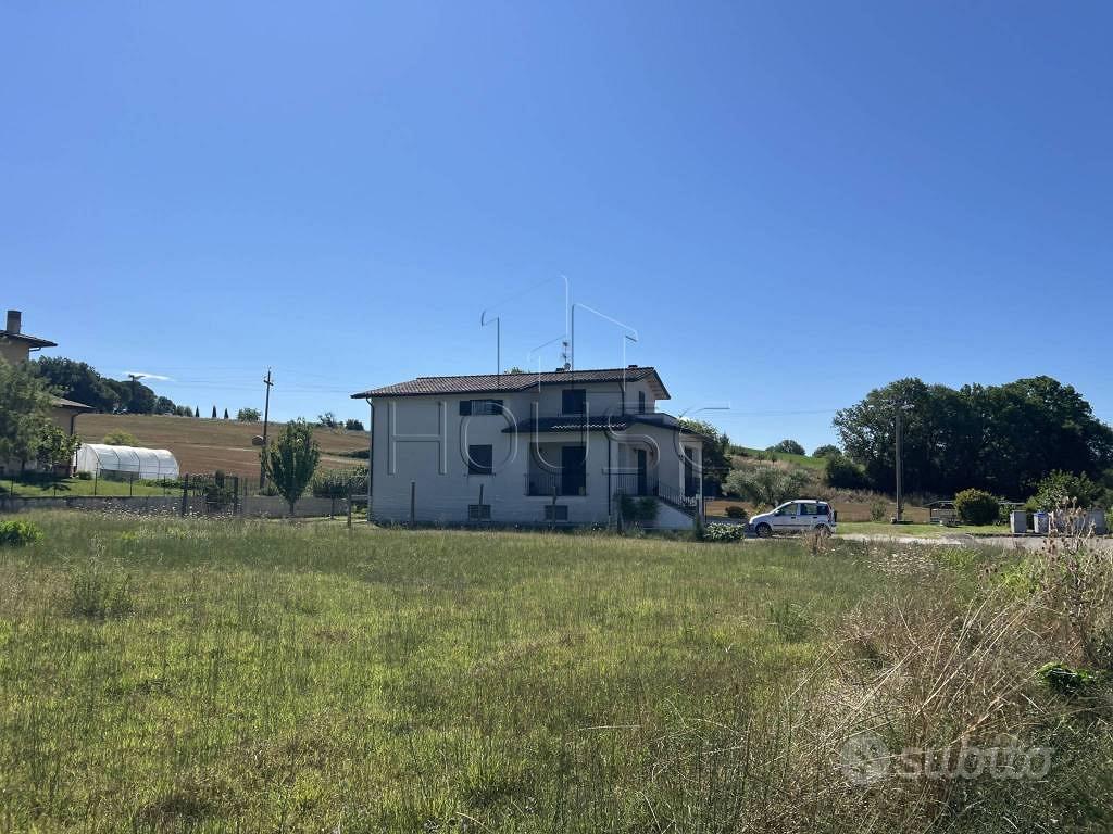 Terreno di 1200 m² a Perugia - Vista 3
