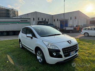 Peugeot 3008 1.6 HDi 110CV Premium