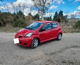 Toyota Aygo 1.0 12V VVT-i 5 porte Now Connect
