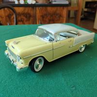 Modellino auto Chevrolet Bel Air 1955 scala 1:18 m