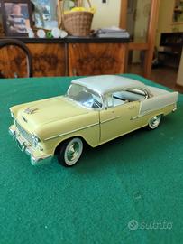 Modellino auto Chevrolet Bel Air 1955 scala 1:18 m