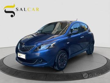 Lancia Ypsilon 1.0 firefly 70cv hybrid Gold 2022
