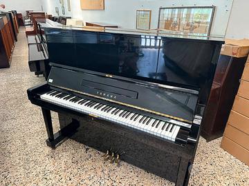 Yamaha U3