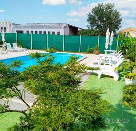 Immobile di 1150 m² con più di 5 locali a Riva del