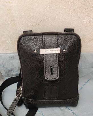 borsello Piquadro nero in pelle 