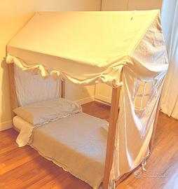Letto a baldacchino per bambino montessoriano