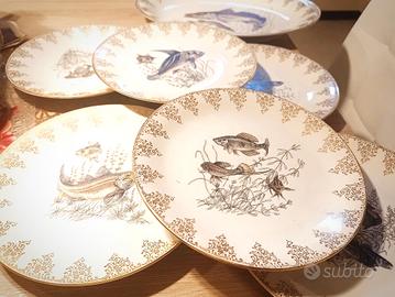 Servizio di piatti vintage per il pesce 