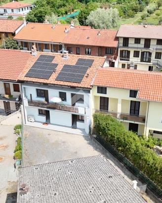 CASA SEMINDIPENDENTE A CASCINETTE D'IVREA