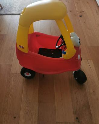 Macchinina Little Tikes 