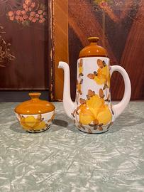 Teiera e zuccheriera vintage