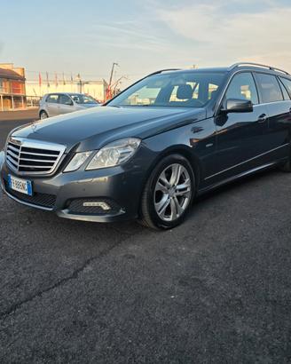 Mercedes-benz E 220 CDI S.W. BlueEFFICIENCY Avantg