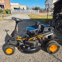 Trattorino tagliarba