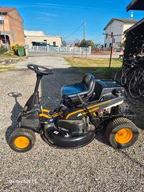 Trattorino tagliarba