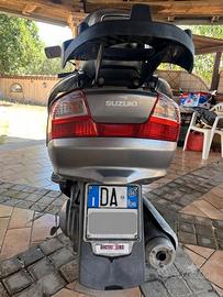 Suzuki Burgman 250-2006 buone condizioni 