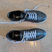 Sneakers alternative/goth
