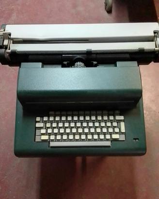 macchina da scrivere olivetti Lexikon